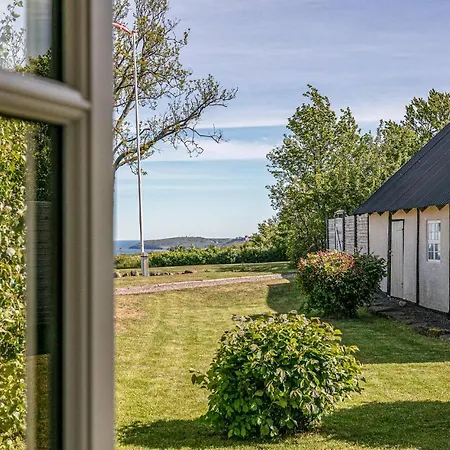 Nyaraló Det Hvide Hus Hasle